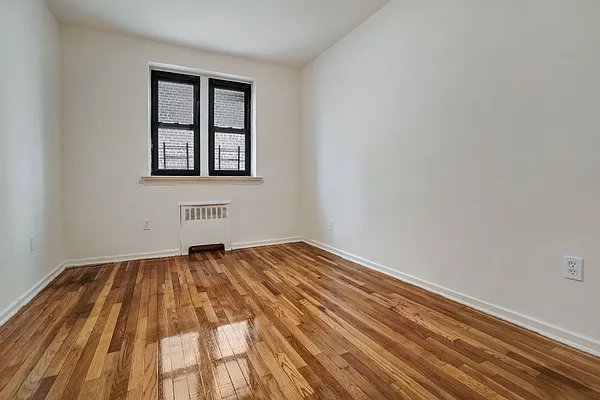 Rented by Bond New York | media 12