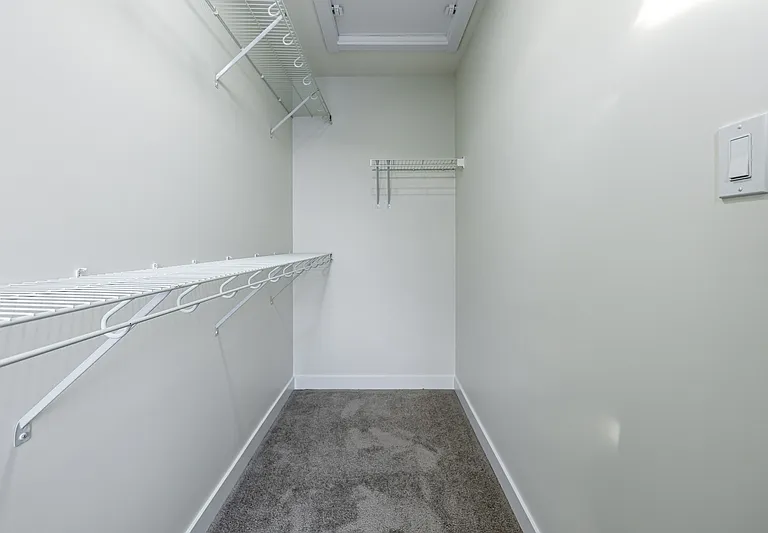 2113 209a St NW — Photo 23
