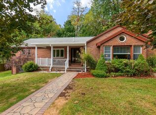 160 Highland Ave, Leominster, MA 01453