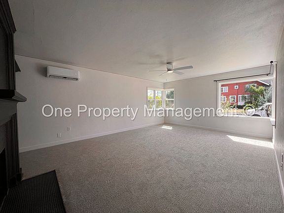 2nd image of 902 E 31st St