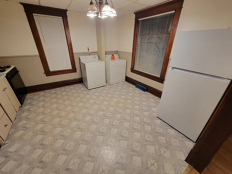 316 Red Wing Ave #1 — Photo 4