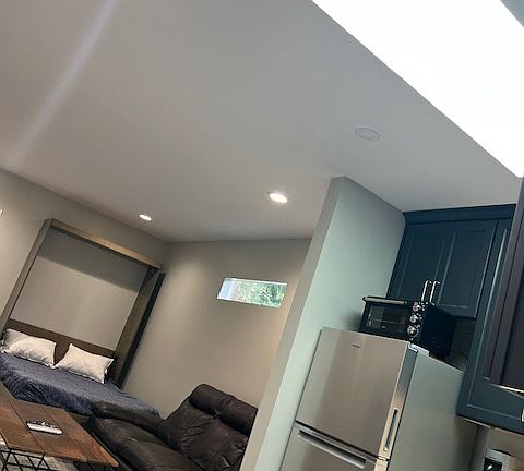4th image of 13022 Sunnyside Ave N #1