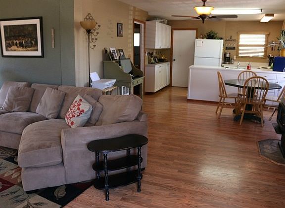 3rd image of 211 Oferrell Dr