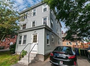 17 Yuill Cir #3, Boston, MA 02136