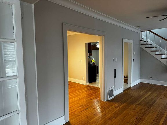 4th image of 3701 Burger Ave