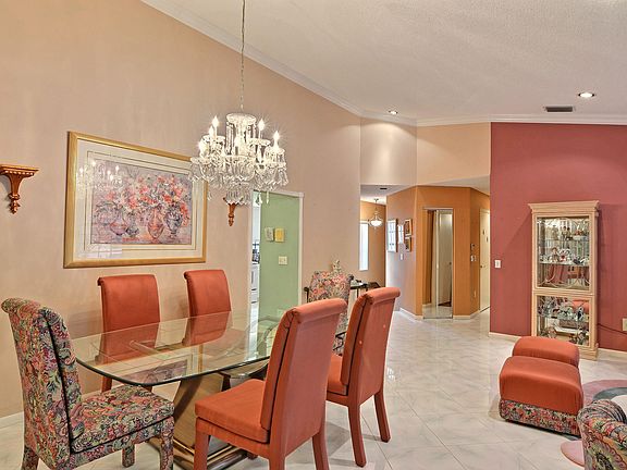 5th image of 5154 Floria Dr APT N