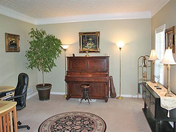 5th image of 3668 Nina Ct