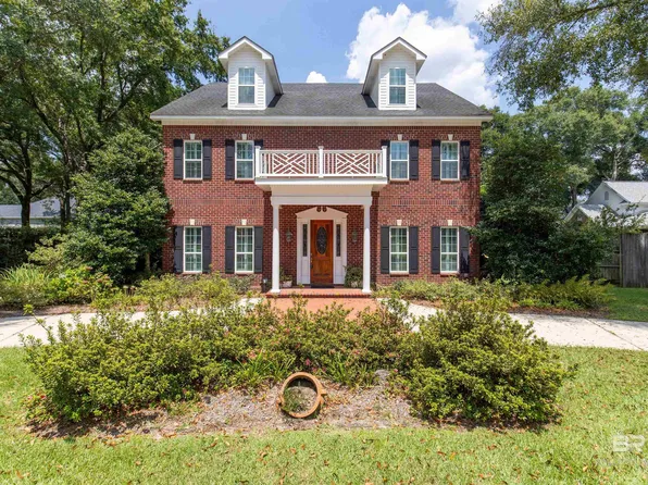 5912 Sutherlin Dr, Mobile, AL 36609