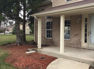 9342 Meadowview Dr, Orland Hills, IL 60487