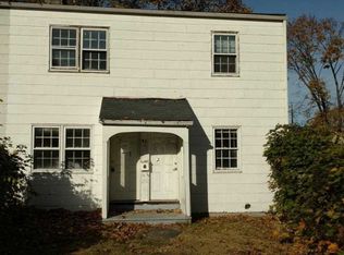 41 Vernon Ter, Poughkeepsie, NY 12601