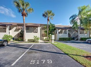 5179 Willow Links #27, Sarasota, FL 34235