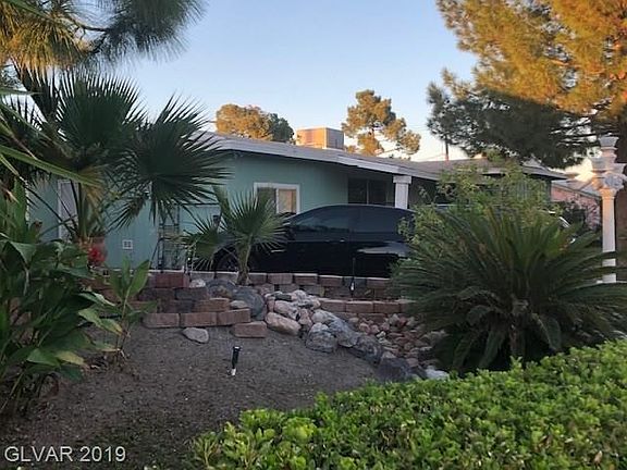 2nd image of 2509 Constantine Ave