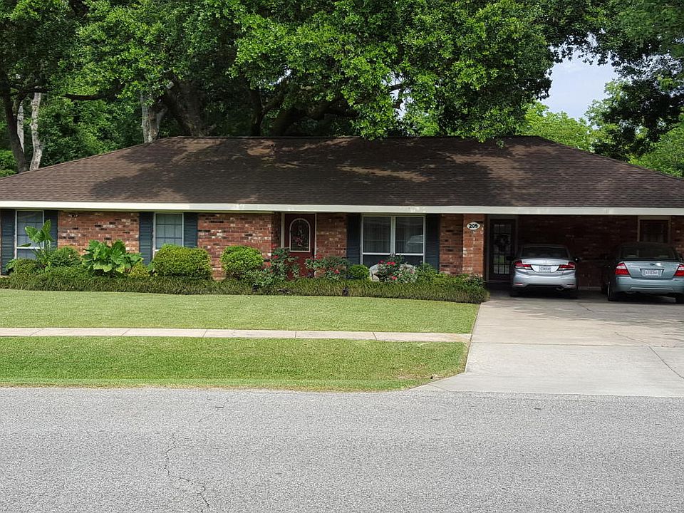 1st image of 205 Thomas Nolan Dr