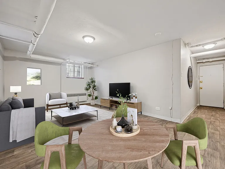South Josephine Apartments — Photo 18