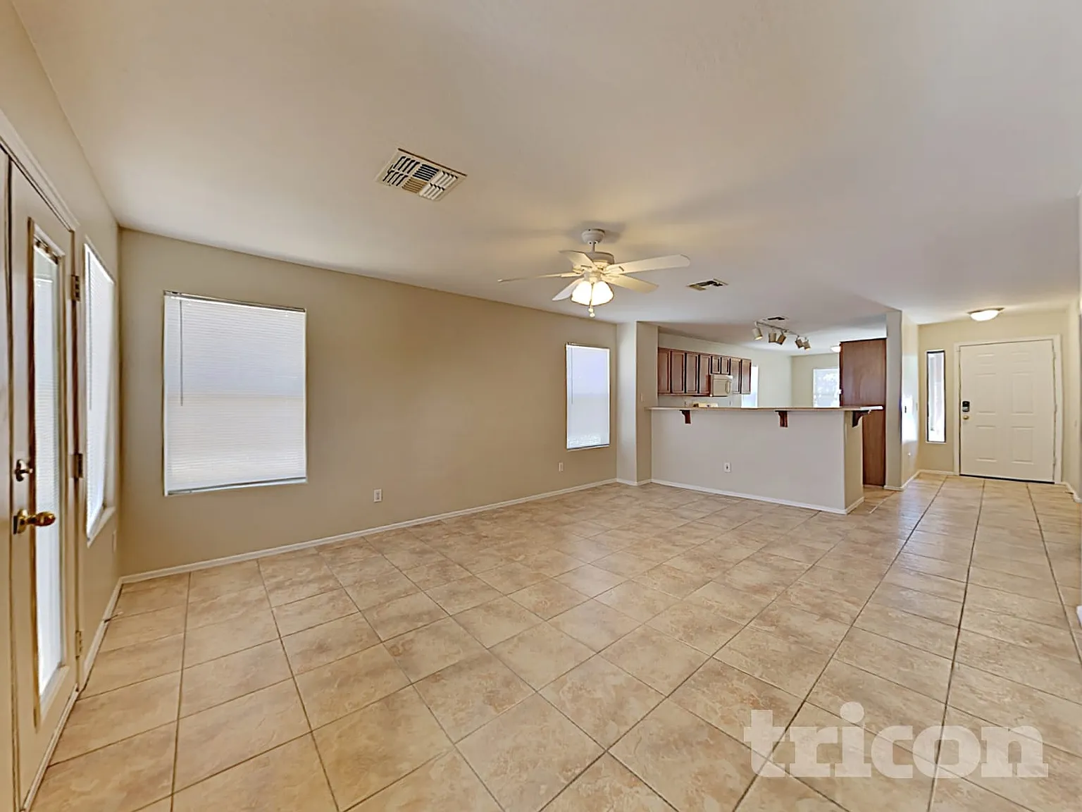 6014 S 16th Lane Phoenix AZ — Photo 3
