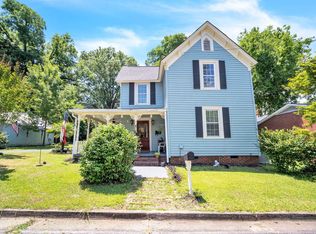 114 Martin St, Laurens, SC 29360