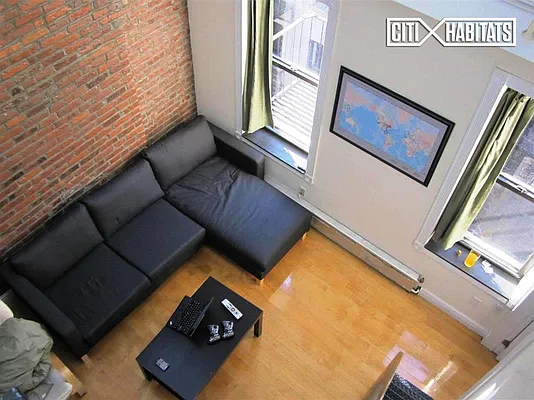 Rented by Citi Habitats | media 42