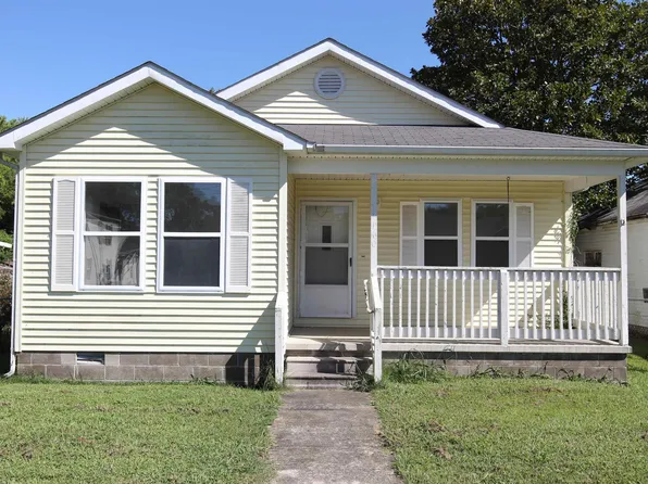 140 Farley Pl, Paducah, KY 42003