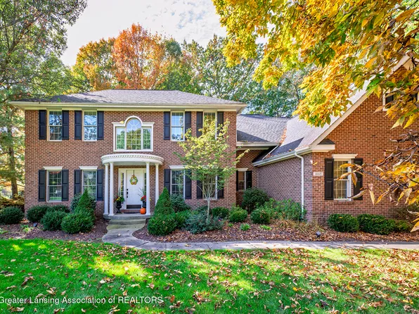 4665 Wellington Dr, Okemos, MI 48864