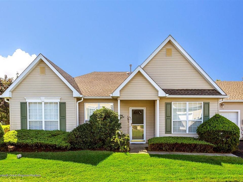 1st image of 4 Deerchase Ln #1002