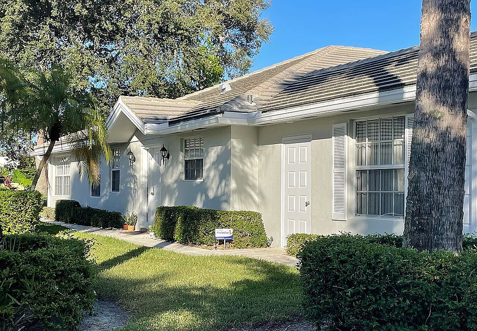 1st image of 4281 Royal Oak Dr