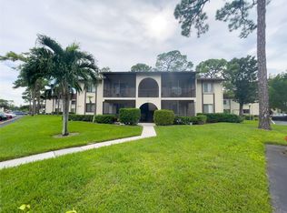322 Knotty Pine Cir APT A-1, Greenacres, FL 33463