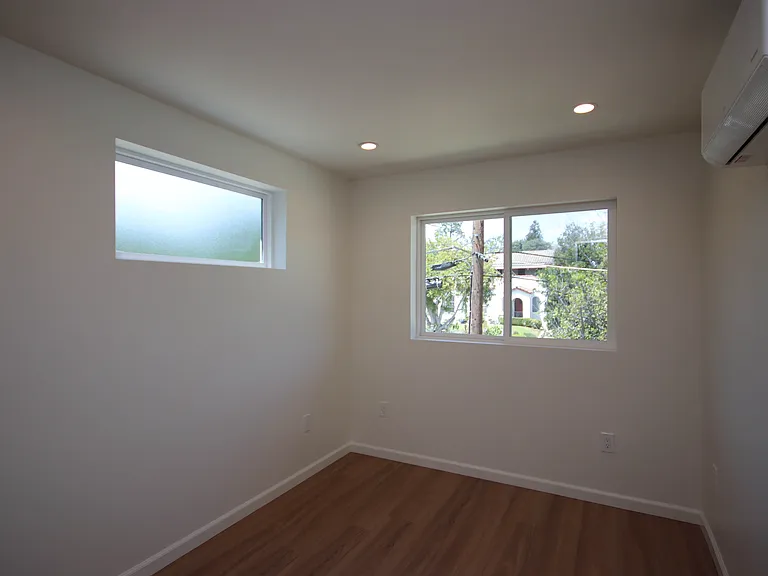 1170 Huntington Dr #C1 — Photo 8