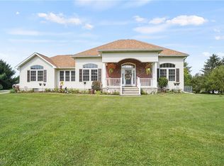 3595 Slater Rd, Columbiana, OH 44460