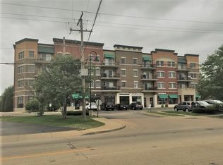 19806 S Wolf Rd UNIT 300, Mokena, IL 60448