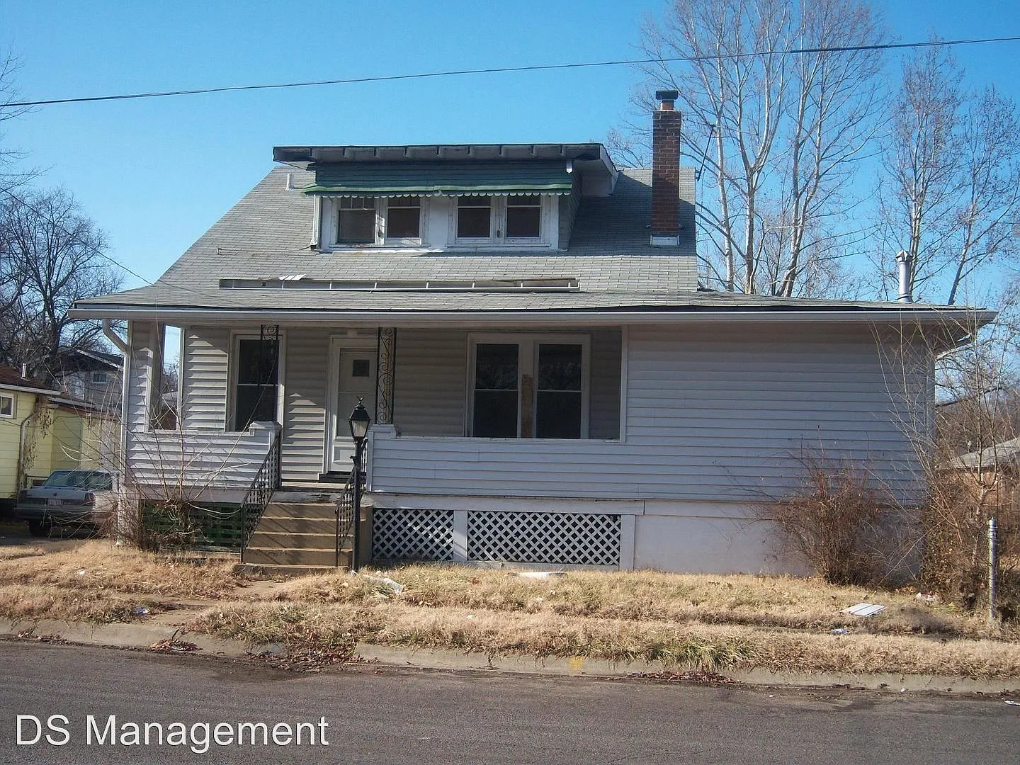 5711 Helen Ave photo 1