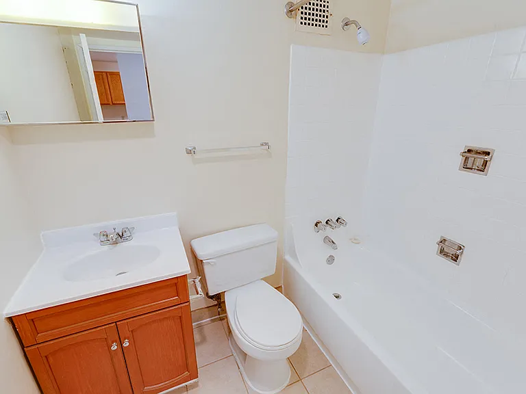 Channel Square Apartments — Photo 7
