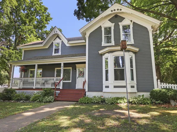 8207 12th STREET, Kenosha, WI 53144