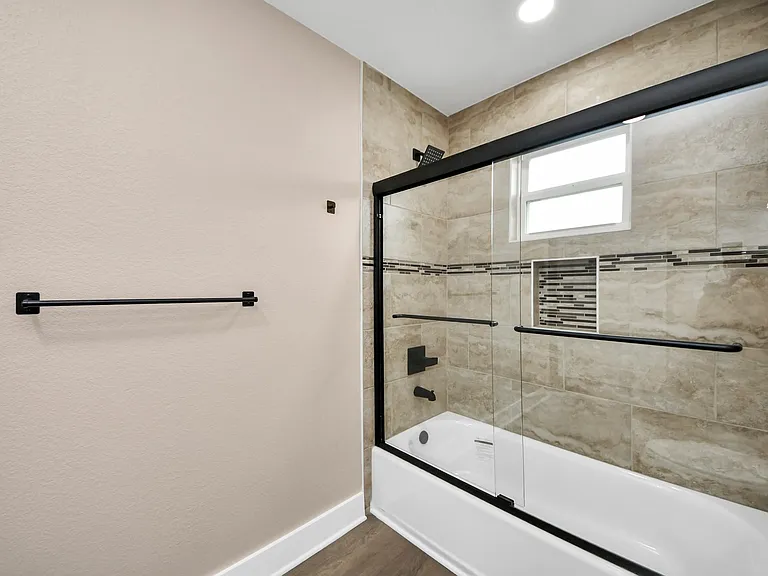 2430 Dolly Wright St #B — Photo 35
