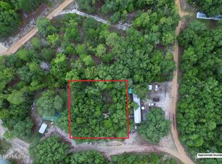 102/ 104 CIRCLE Drive, Interlachen, FL 32148