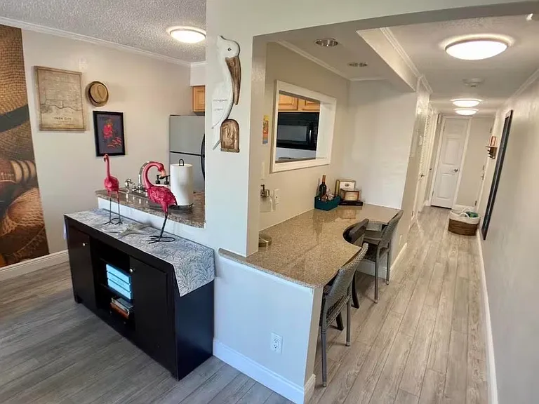 2506 N Rocky Point Dr #372 — Photo 7