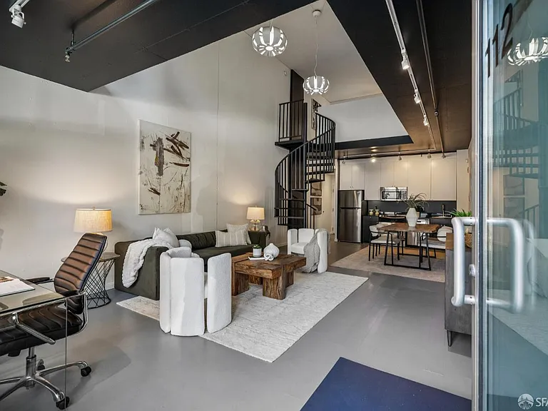 855 Folsom St #L-112 — Photo 30