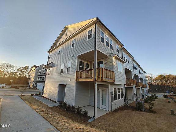 2nd image of 831 Amley Pl
