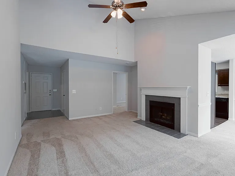 Cambridge Park Apartments — Photo 96