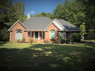 495 Doe Run Dr, Sanford, NC 27330