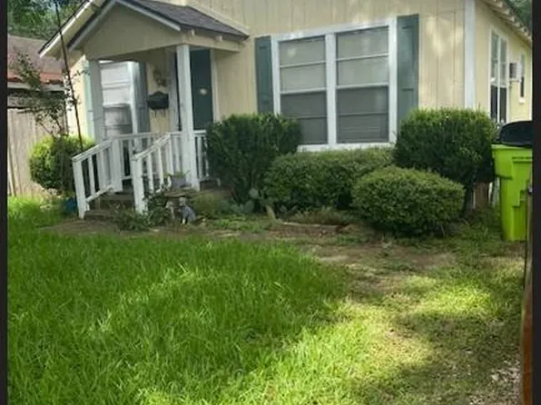 1611 6th St, Rosenberg, TX 77471