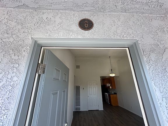 4th image of 1108 Molino Ave APT 8