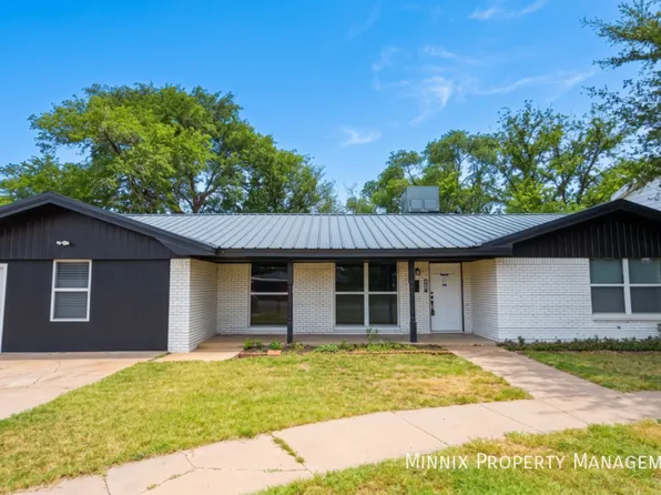 5204 9th St, Lubbock, TX 79416