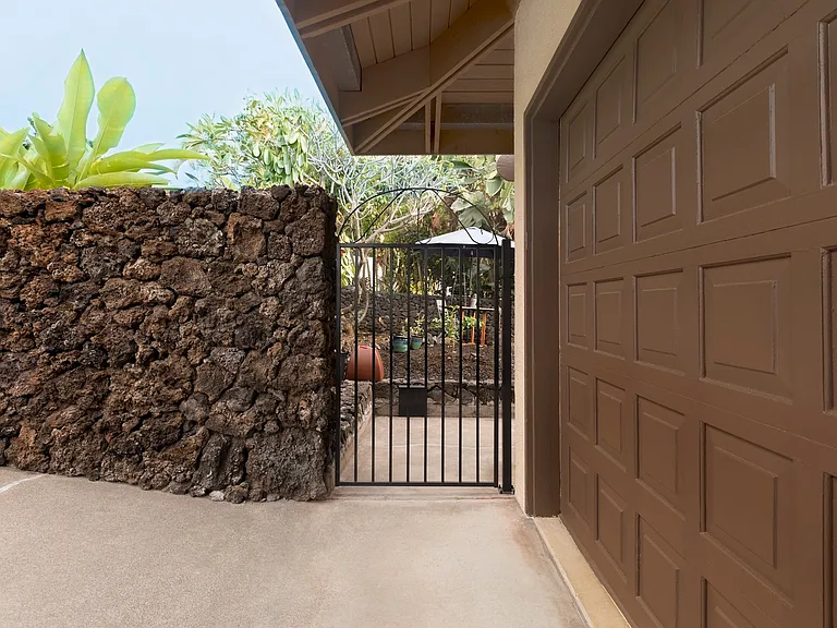 Kupuna St — Photo 25