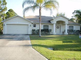 578 Fellenz St SW, Palm Bay, FL 32908
