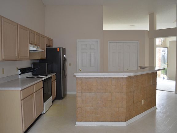 5th image of 3107 Olde Sutton Parke Dr