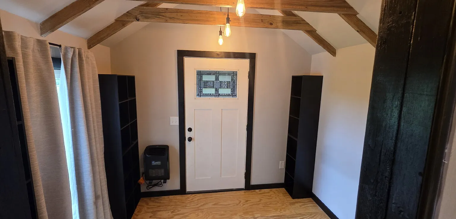 2 bed, 1.5 bath, 941 sqft, $1,350 — Photo 3