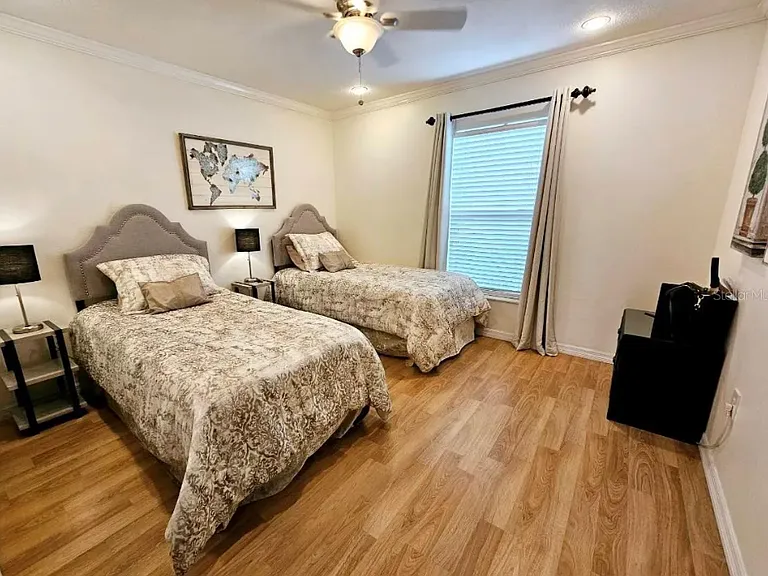 11413 Georgetown Cir — Photo 10