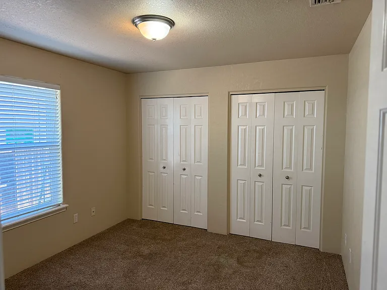 1672 SW Waterstone Dr — Photo 8