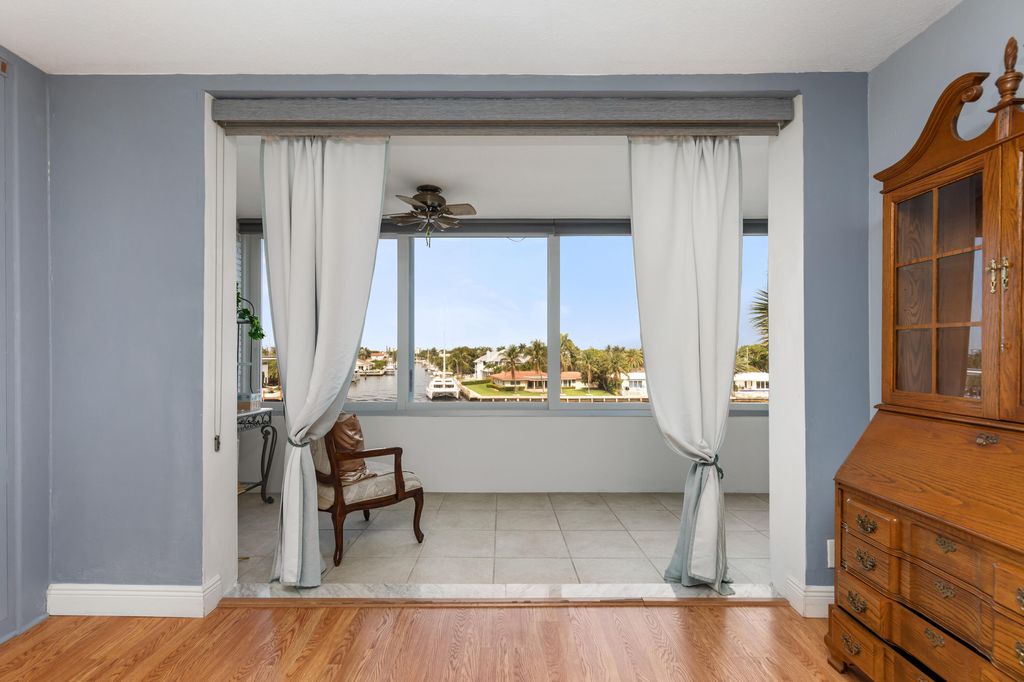 401 N Riverside Drive #406, photo 9
