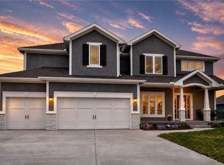 9411 NE 98th Ter, Kansas City, MO 64157